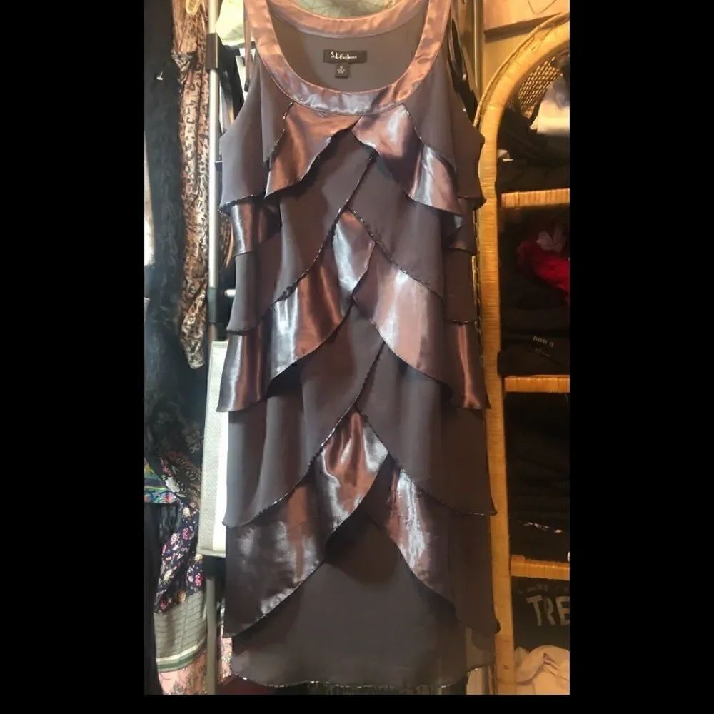 SL fashion silky silver bullet flutter dress beaded trim
